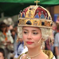 Korunovan slvnosti 2011 - Mria Terzia s uhorskou korunou